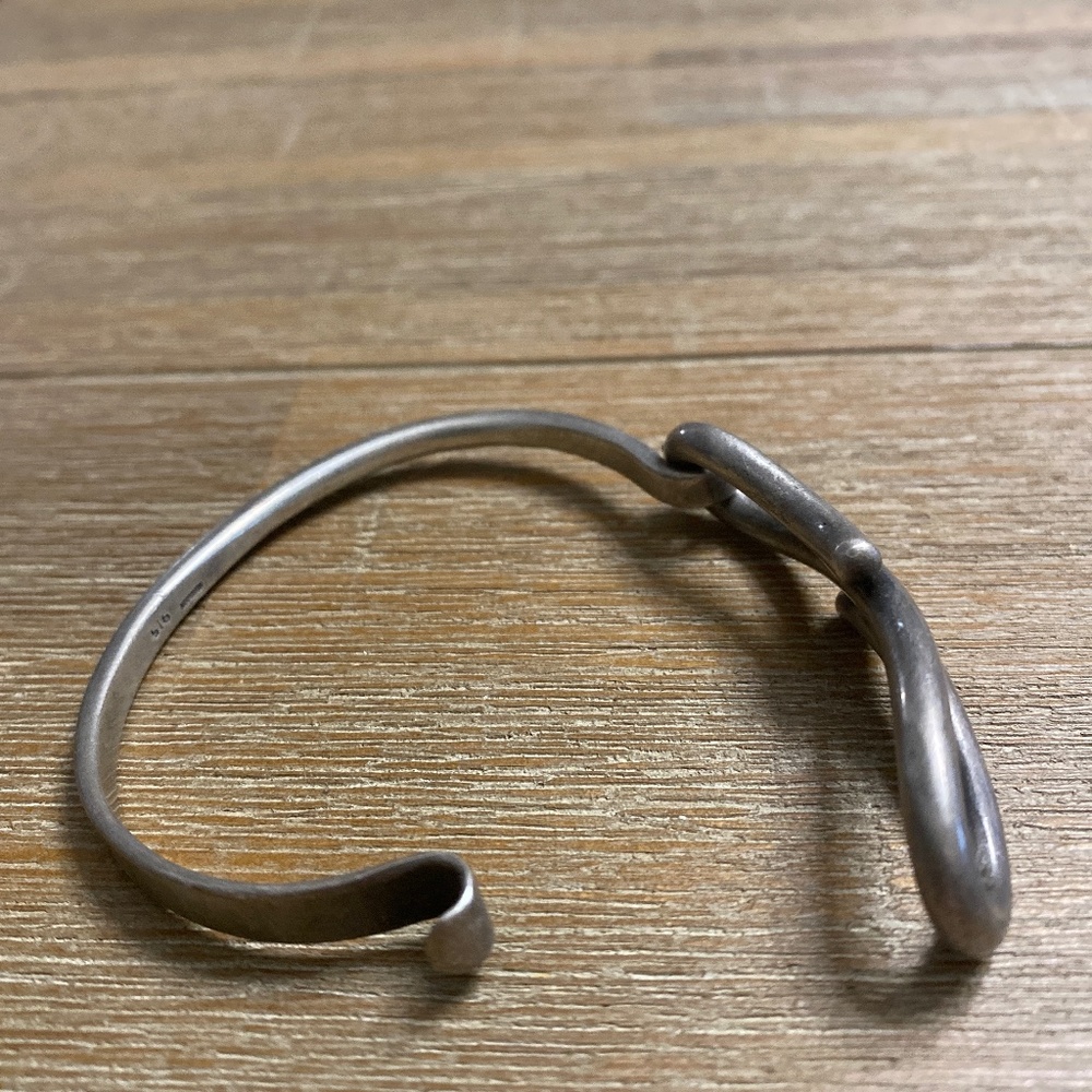Mexican Silver Bracelet- Simple, Elegant - Picture 2 of 6